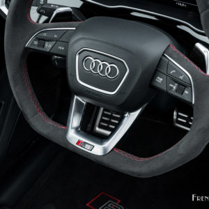 Photo détail volant RS Audi RSQ3 Sportback (2020)