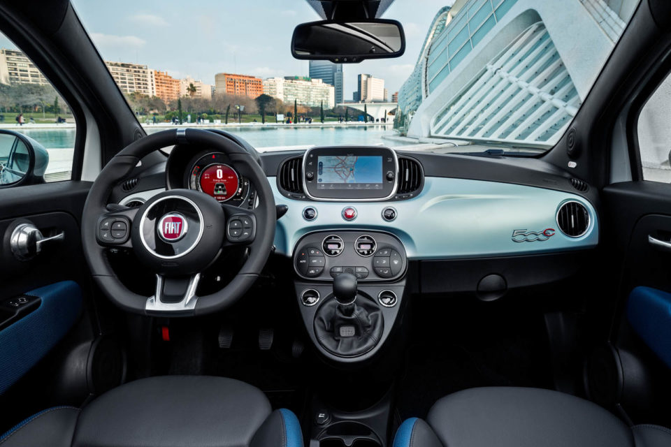 Photo intérieur Fiat 500 Hybrid (2020)