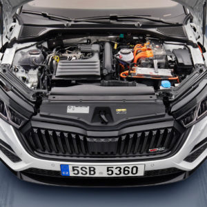 Photo moteur hybride essence 245 ch Škoda Octavia RS iV (2020)