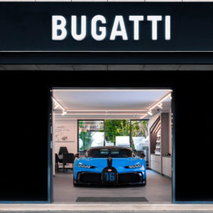 Photo showroom Neuilly Bugatti Chiron Pur Sport Paris (2020)