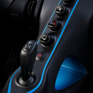 Photo console centrale Bugatti Chiron Pur Sport (2020)