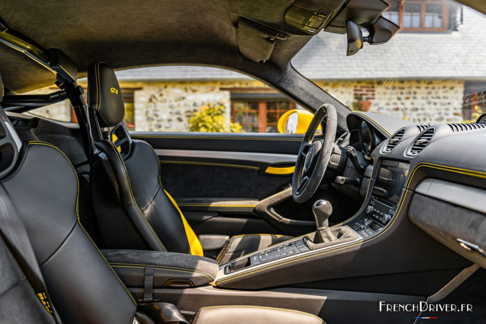 Photo intérieur Porsche 718 Cayman GT4 (2020)