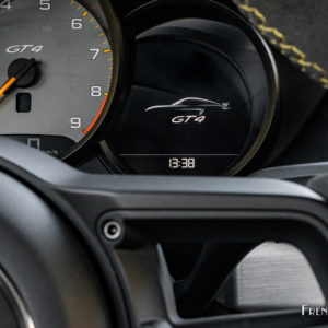 Photo combiné compteurs Porsche 718 Cayman GT4 (2020)