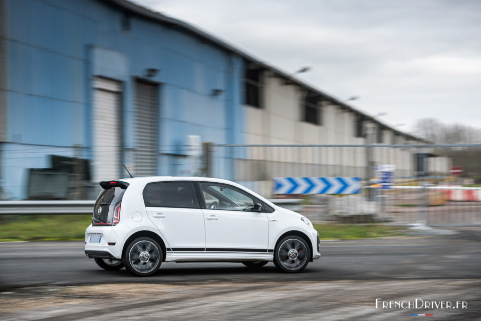 Photo essai dynamique Volkswagen Up GTI (2020)