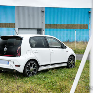 Photo vue arrière Volkswagen Up GTI (2020)