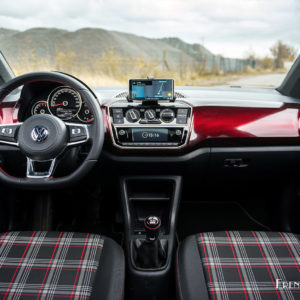 Photo intérieur Volkswagen Up GTI (2020)