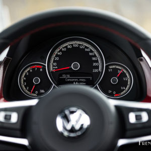 Photo combiné compteurs Volkswagen Up GTI (2020)