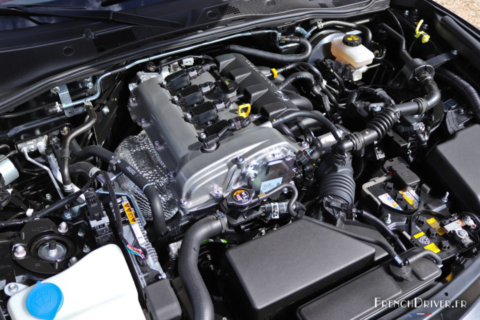 Photo moteur essence 1.5 Skyactiv-G 132 Mazda MX-5 Eunos Edition