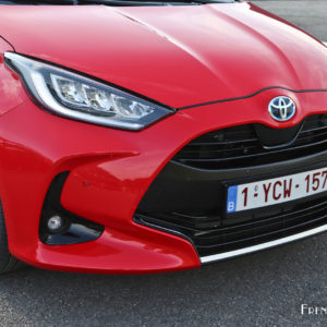 Photo bouclier avant Toyota Yaris IV Hybride (2020)