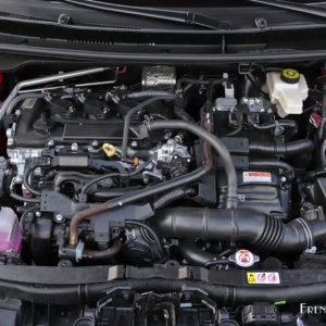 Photo moteur 1.5 Hybride 116 ch essence électrique Toyota Yaris