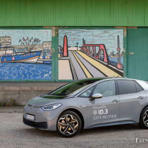 Photo profil avant Volkswagen ID.3 (2020)