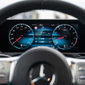 Photo combiné numérique compteurs Mercedes AMG CLA 45 S (2020)