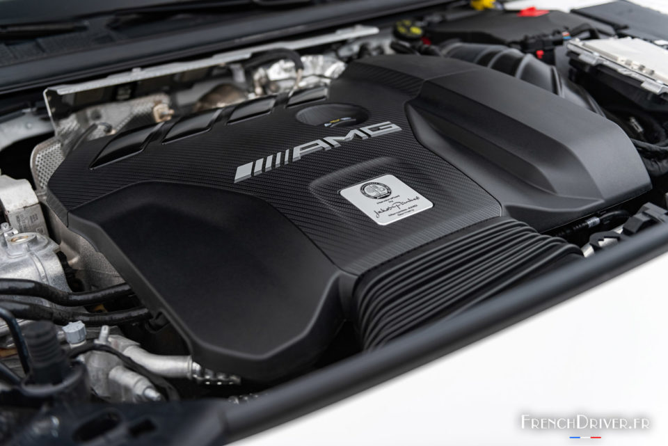 Photo moteur 2.0 essence 421 ch Mercedes AMG CLA 45 S (2020)