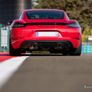 Photo face arrière Porsche 718 Cayman GTS (2020)