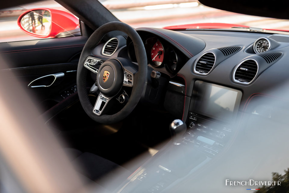 Photo habitacle Porsche 718 Cayman GTS (2020)