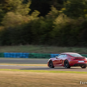 Photo dynamique Porsche 718 Cayman GTS (2020)