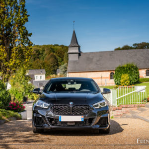 Photo face avant statique BMW M235i Gran Coupé (2020)