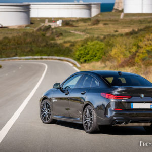 Photo 3/4 arrière statique BMW M235i Gran Coupé (2020)