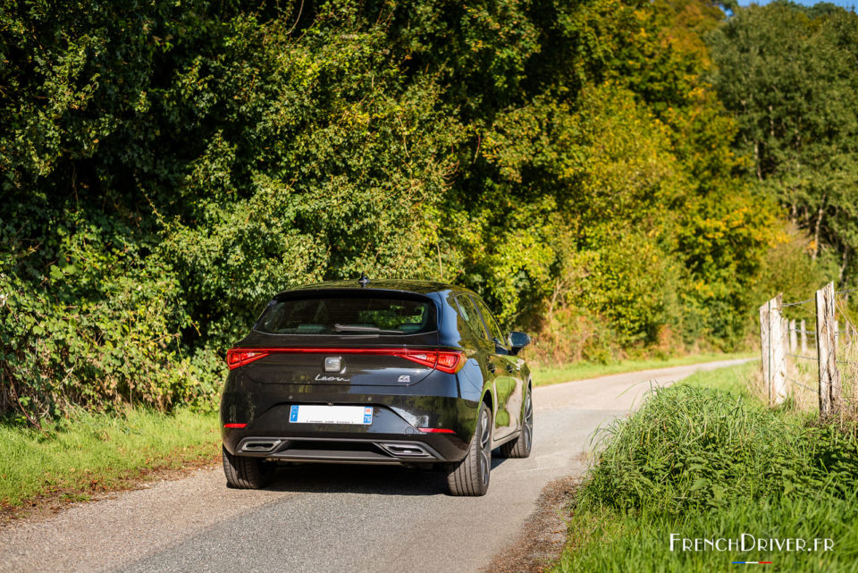 Photo essai route SEAT Leon e-Hybrid 204 (2020)