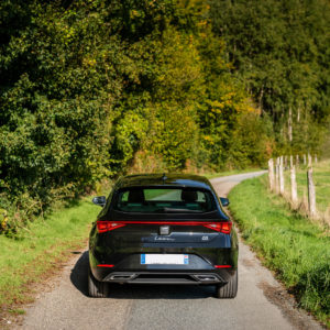 Photo face arrière SEAT Leon e-Hybrid 204 (2020)