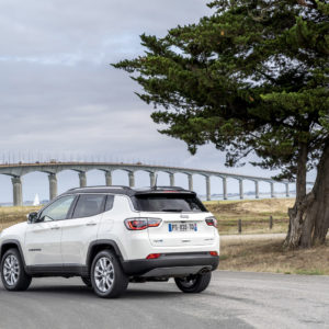 Photo 3/4 arrière Jeep Compass 4xe (2020)