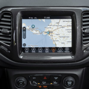 Photo navigation GPS écran tactile Jeep Compass 4xe (2020)