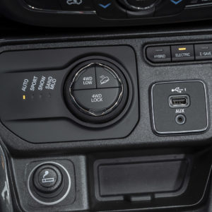 Photo sélecteur de modes de conduite Jeep Compass 4xe (2020)