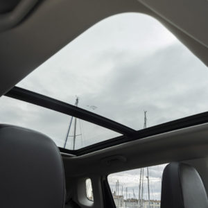 Photo toit en verre panoramique Jeep Compass 4xe (2020)