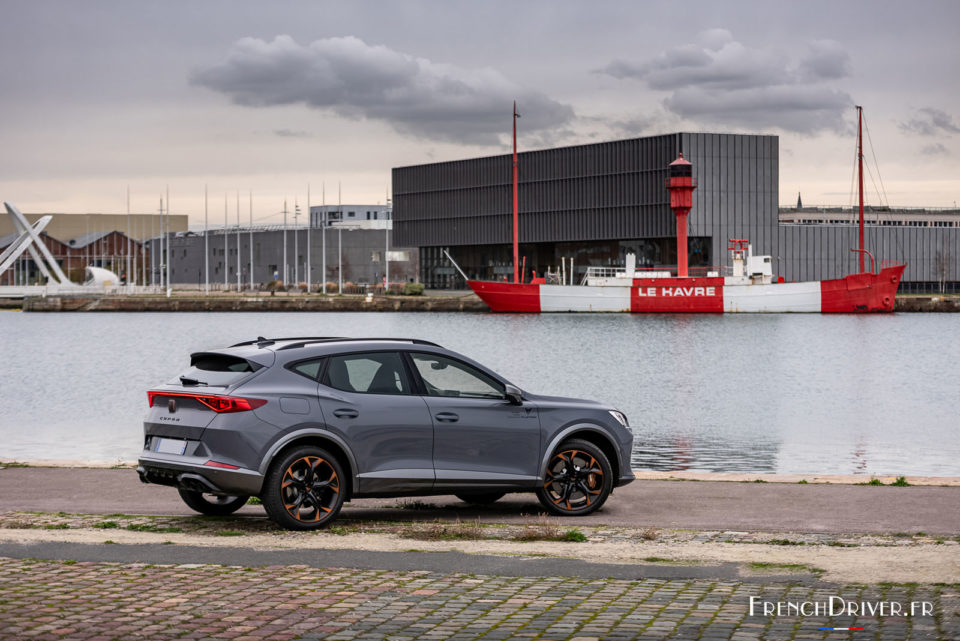 Photo 3/4 arrière Cupra Formentor VZ (2020)