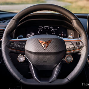 Photo volant cuir Cupra Formentor VZ (2020)