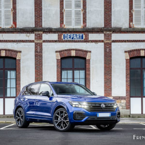 Photo 3/4 avant Volkswagen Touareg R eHybrid 462 (2021)