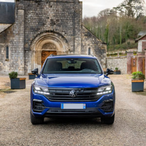 Photo face avant Volkswagen Touareg R eHybrid 462 (2021)