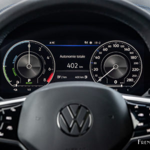 Photo combiné compteurs Volkswagen Touareg R eHybrid 462 (2021)