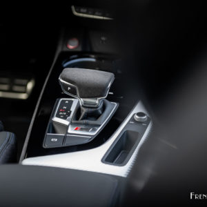 Photo boîte de vitesses automatique Tiptronic 8 Audi RS 4 Avant