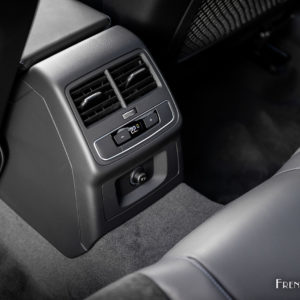 Photo console arrière Audi RS 4 Avant 25 Years (2021)