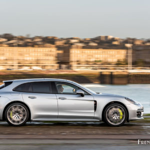 Photo essai Porsche Panamera Sport Turismo 4S E-Hybrid (2021)