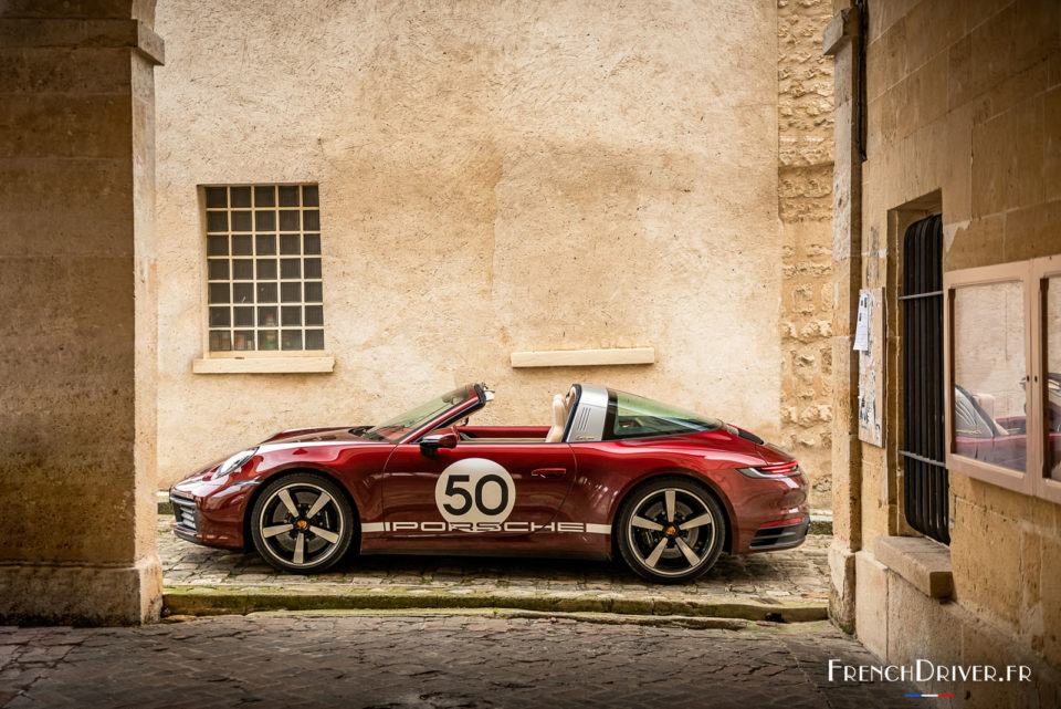 Photo profil Porsche 911 (992) Targa 4S Heritage Design Edition