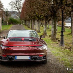 Photo statique Porsche 911 (992) Targa 4S Heritage Design Editio