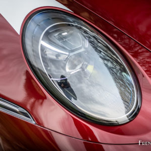 Photo phare avant LED Porsche 911 (992) Targa 4S Heritage Design