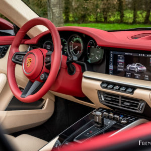 Photo intérieur Porsche 911 (992) Targa 4S Heritage Design Edit