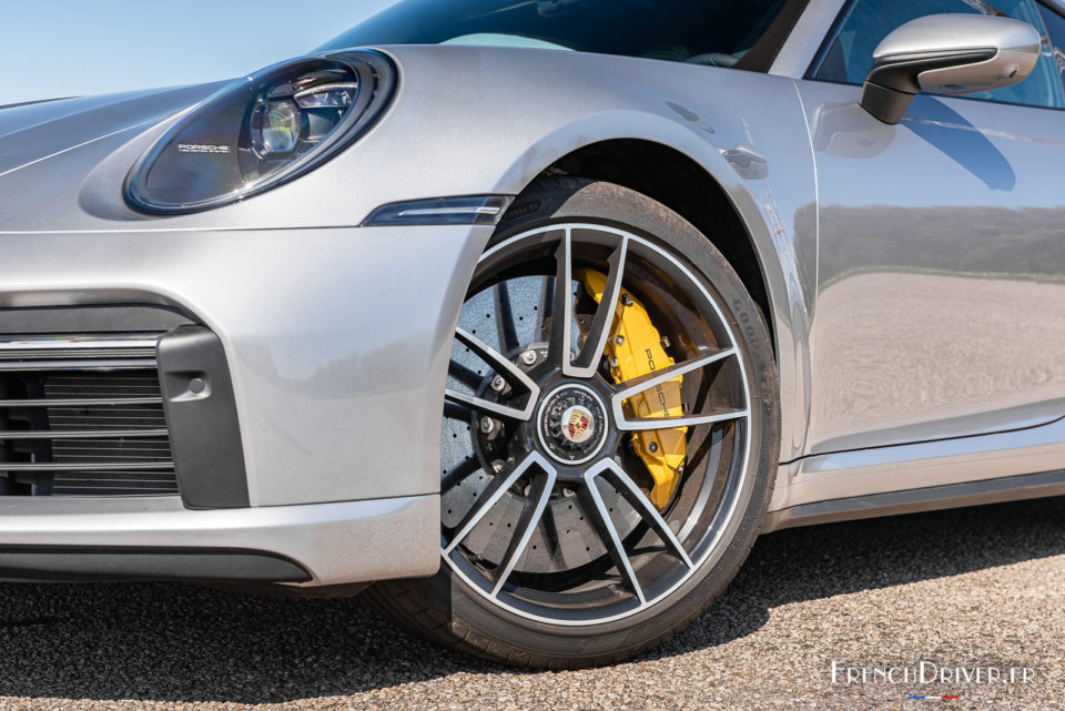 Photo jante aluminium Porsche 911 (992) Turbo S (2021)