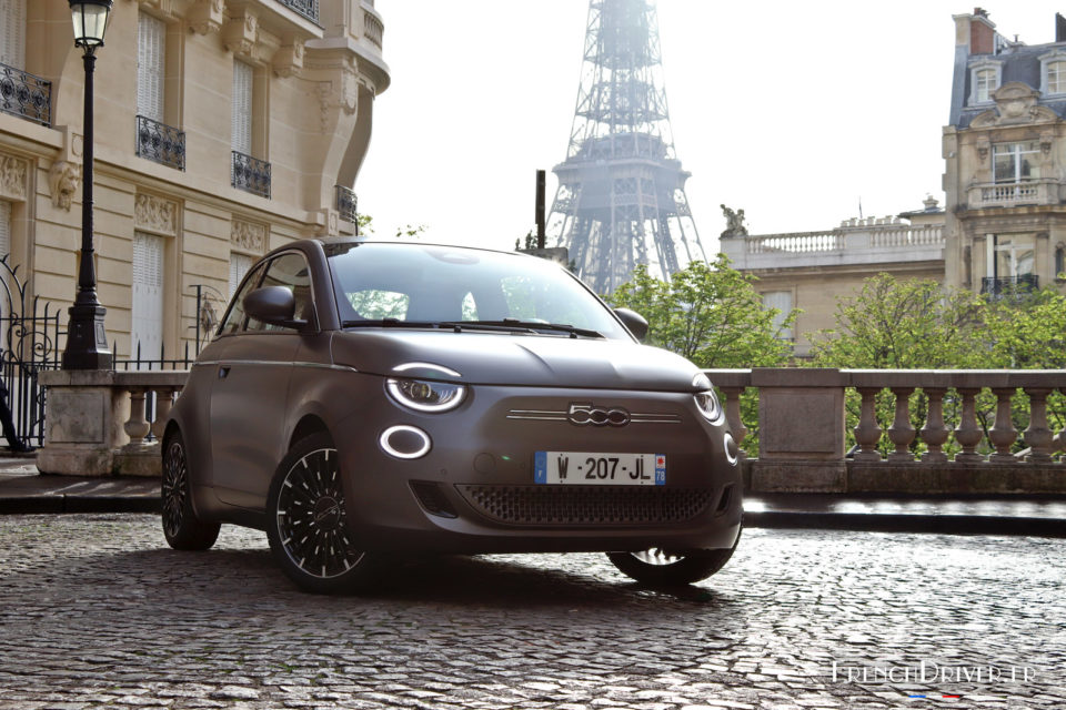 Photo 3/4 avant Fiat 500 électrique (2021)