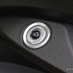 Photo bouton ouverture porte Fiat 500 électrique (2021)