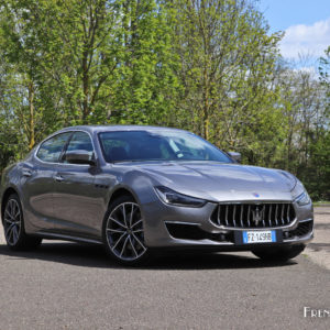 Photo 3/4 avant Maserati Ghibli Hybrid (2021)