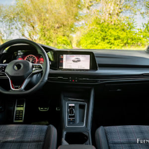 Photo intérieur Volkswagen Golf GTI 245 (2021)