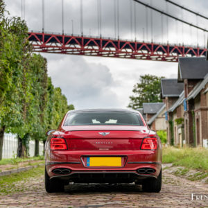 Photo face arrière Bentley Flying Spur V8 550 (2021)