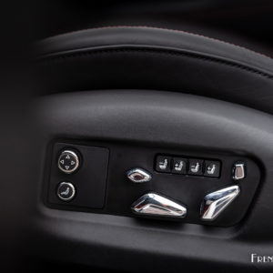 Photo réglages électriques siège Bentley Flying Spur V8 550 (