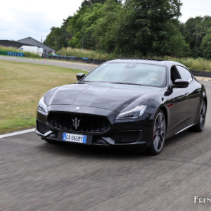 Photo essai circuit Maserati Quattroporte Trofeo (2021)