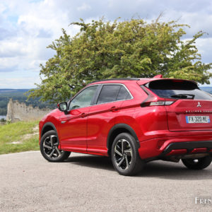 Photo test Mitsubishi Eclipse Cross PHEV (2022)