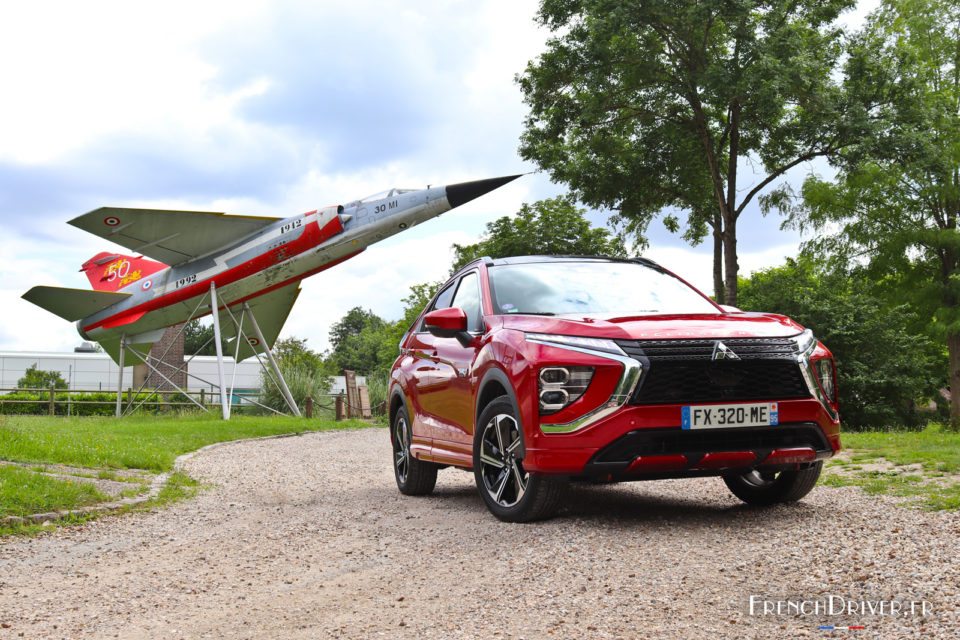 Photo Mitsubishi Eclipse Cross PHEV (2022)